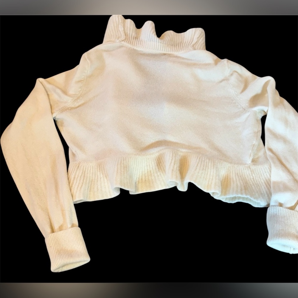 White House Black Market Elegant White Ruffled Women's Sweater, size Medium - Picture 11 of 12
